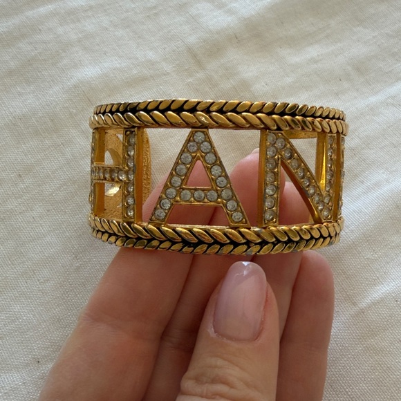 CHANEL RARE VINTAGE RHINESTONE BANGLE - Picture 4 of 6